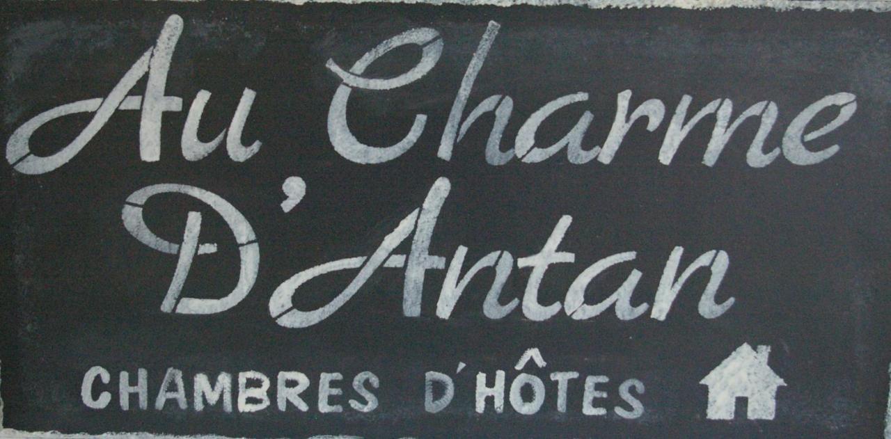 Au Charme D'Antan Bed & Breakfast Feron Bagian luar foto